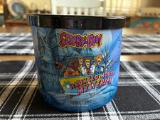NEW-Goose Creek x SCOOBY DOO Halloween 3 Wick Candle-Haunted House Mysteries