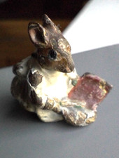 Miniature 17mm high Beatrix