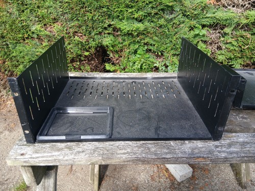 Audio rack shelf - 19", 4u