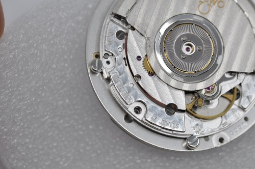 Omega 3220 movement - 3220,
