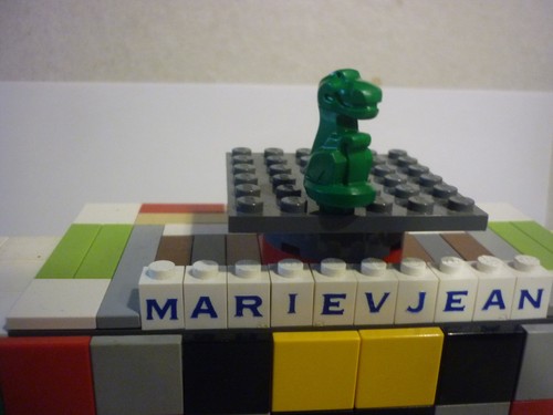 Lego dinosaur minifigure - dinosaur,
