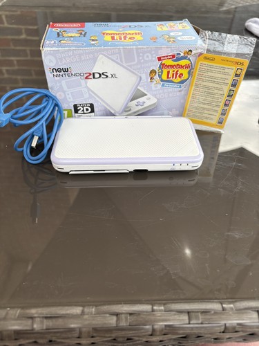 Nintendo 2ds white and - nintendo,