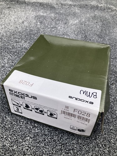Exodus roof bar fitting - bar,