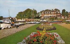 OULTON BROAD - Posted 1966 - Postcard ref O2