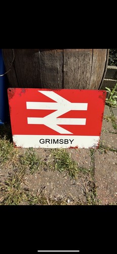 Grimsby railway station steel - railway,