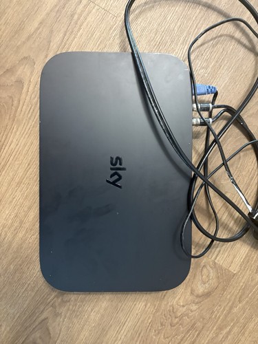 Sky box 2tb es340d8 with - q,