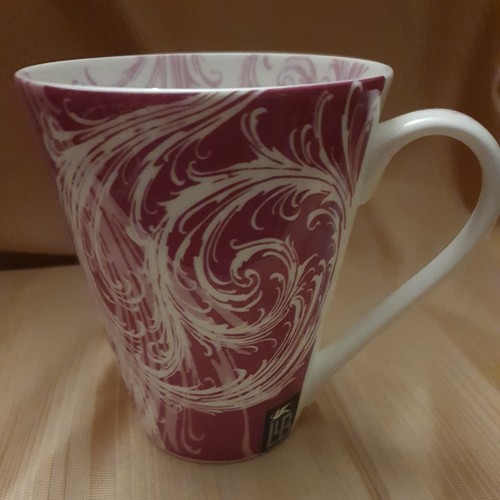 Laurence llewelyn bowen mug - laurence,