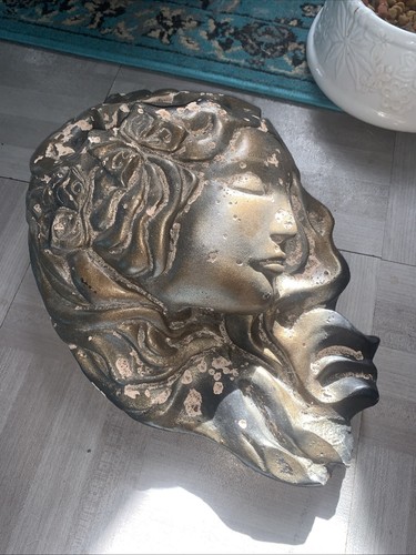 Vintage wall pocket - 14.5",