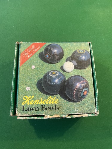 Henselite lawn bowls set - of, 4