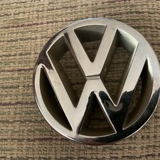 NEW GENUINE VOLKSWAGEN GRILL BADGE EMBLEM CHROME