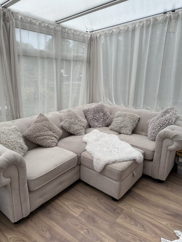 Dfs sofa chesterfield shape - sofa, l