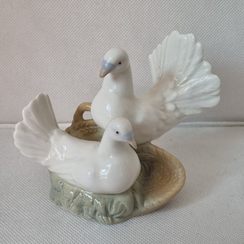Vintage porcelain doves - vintage,