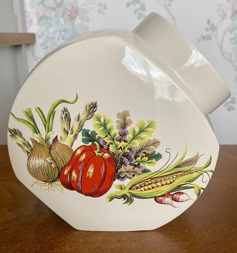 Extremely rare hornsea pottery - extremely,