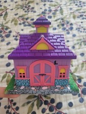 Mini Polly Pocket Styled Breyer Horses Stable Playset 4 Figures 2 accessories