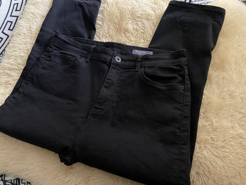 Ladies the carrie crop - ladies,