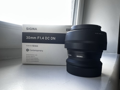Sigma 30mm dc dn - 30mm,