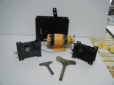 VINTAGE,   4  MECCANO  MOTORS.