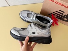 New Balance Breeze Womens Mary