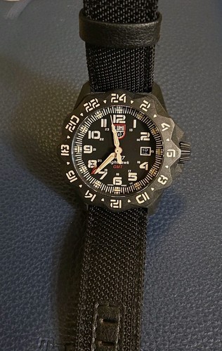 Luminox 117 nighthawk - f-117, gmt