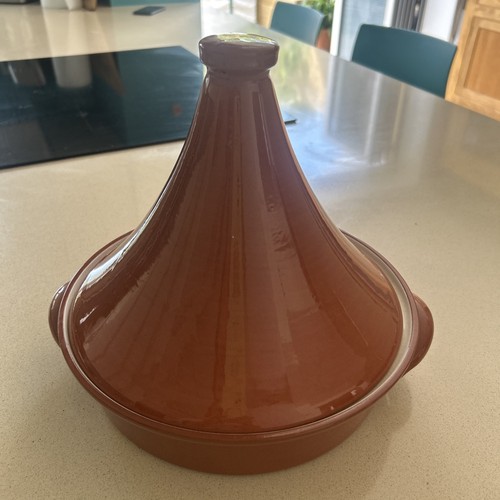 Terracotta tagine cooking - cooking, dish