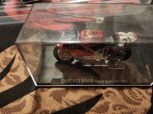 Troy bayliss ducati - ducati, 996r