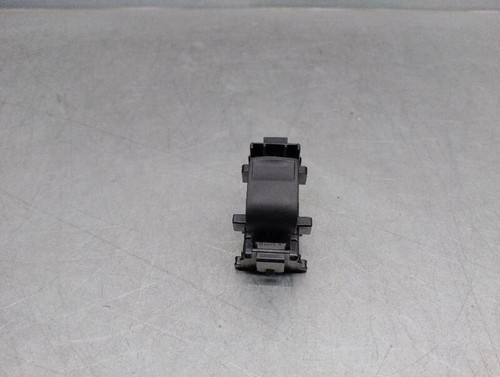 848100d030 rear window - rear, control