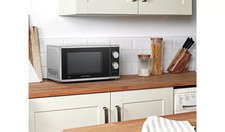Morphy Richards 20L 800W Solo Standard Microwave defrost function NEW - Silver
