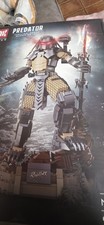 Alien Predator 978pcs Building