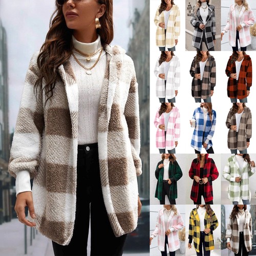 Plus size lady - hooded, check