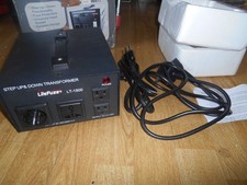 LiteFuze 1500w Step Up Step Down Voltage Transform 110v-230/230v-110v Converter