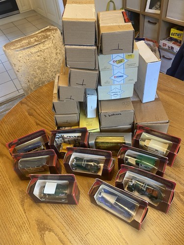 Diecast model collectable - diecast,