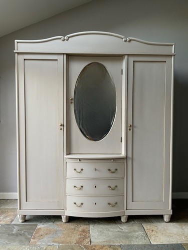 Large restored pine vintage - pine,