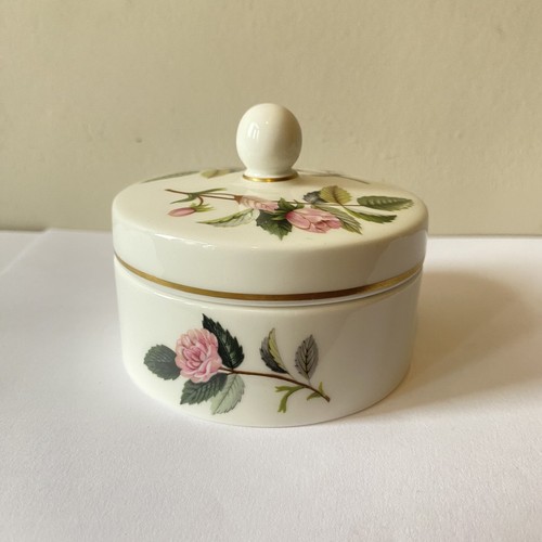 Wedgewood bone china - bone,