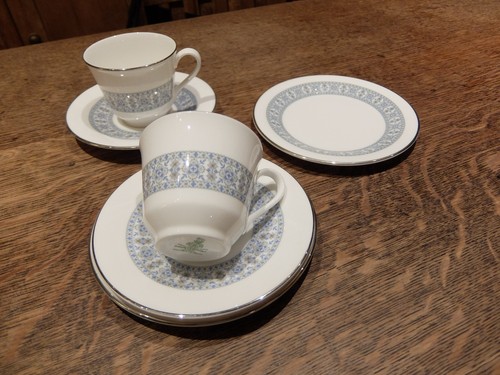 Royal doulton - royal,