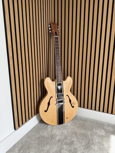 Gibson tom delonge signature - delonge,