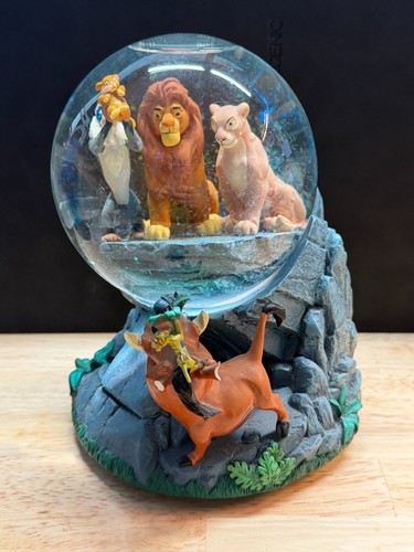 Disney the lion - disney,