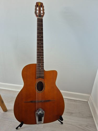 Saga dg100s 80s gypsy jazz - saga,
