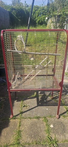 Large bird parrot - cage,, good