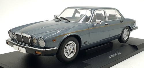 Model car group - car, scale