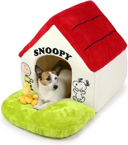Snoopy garden dog - dog, bed