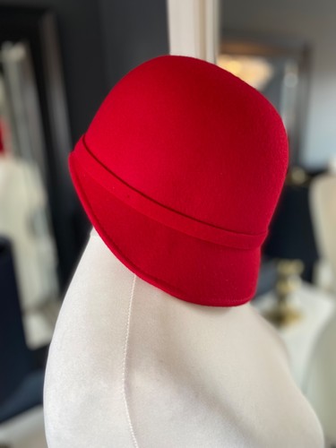 Beautiful per una red felt - red,
