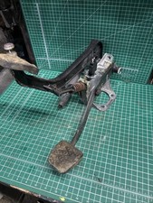 Mercedes 190 W201 Manual Pedal