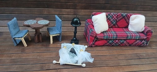 Vintage dollhouse furniture - dollhouse,