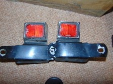 NOT ROVER P6 REAR LUCAS SQUARE REFLECTORS ROVER 2000 ROVER 3500