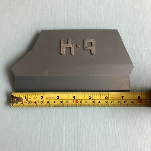 Who fits 15 inch mark - 15,