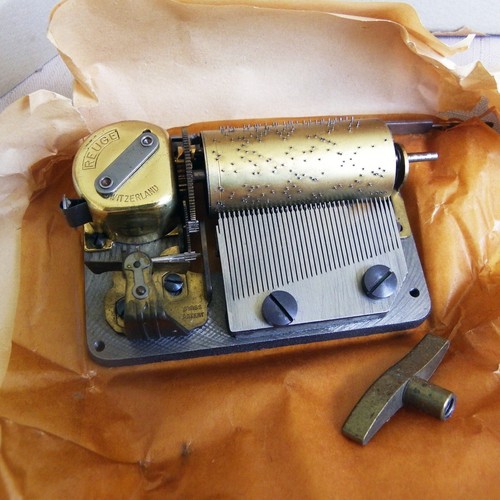 Vintage reuge swiss - reuge, 2/37