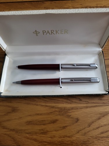 Vintage parker burgundy - vintage,