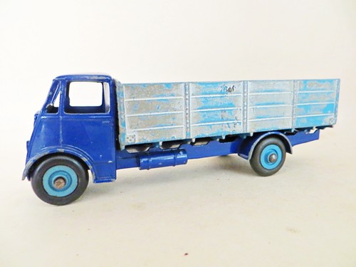 Dinky 511 guy - dinky,