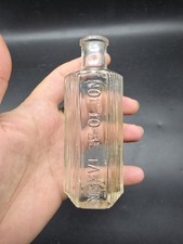 Antique Clear Glass Poison Bottle Ribbed Not To Be Taken Hexagonal Thawpit 12 Cm