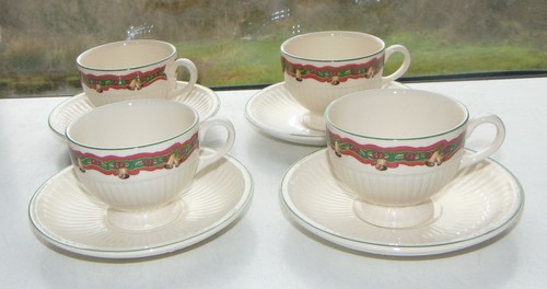 Wedgwood queens ware christmas - queens,